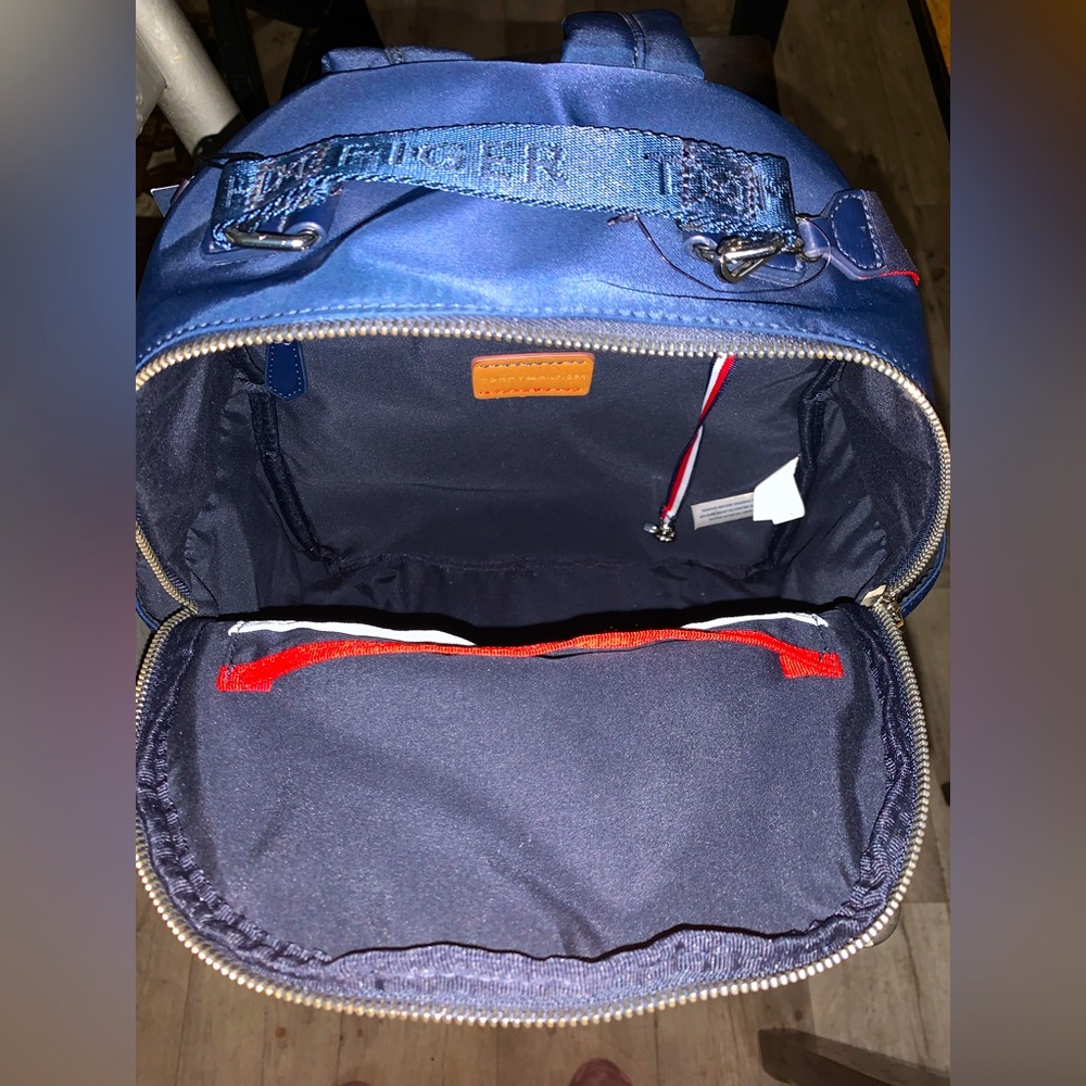 TOMMY  Backpack. - Picture 2 of 7